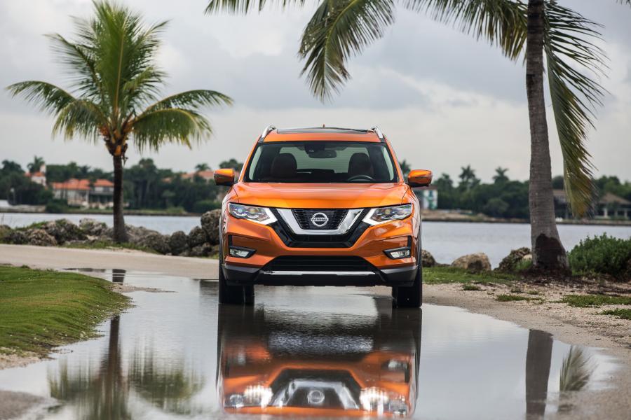  Nissan Rogue (T32) 2016 года  (фото 4 из 40)